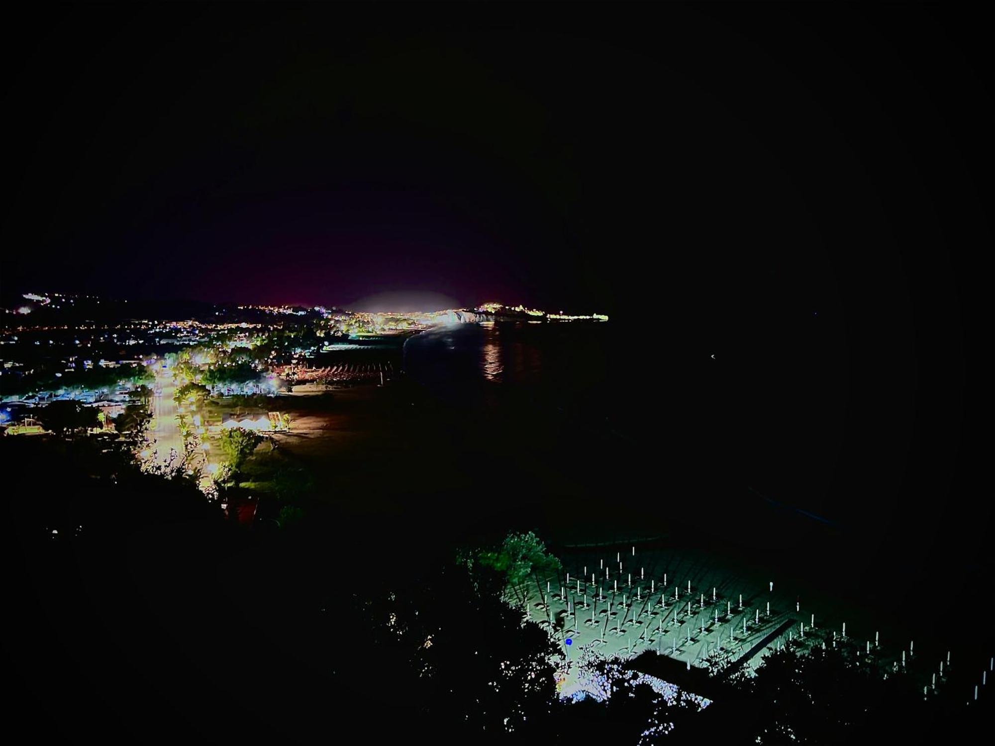 Villa Latino Vieste Bagian luar foto