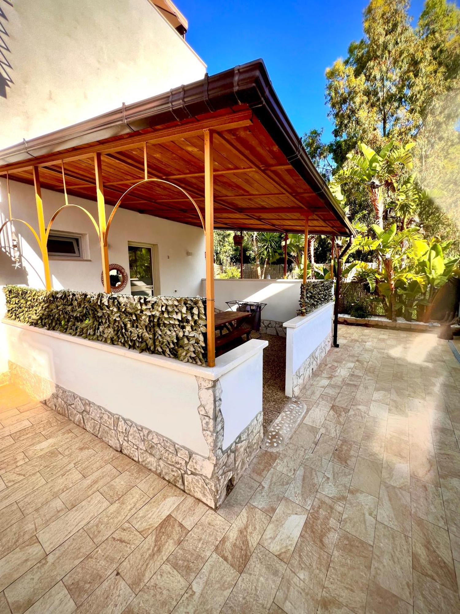 Villa Latino Vieste Bagian luar foto